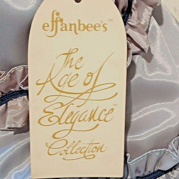 Vintage Effanbee Doll The Age Of elegance 18ins Tall - Picture 6 of 10